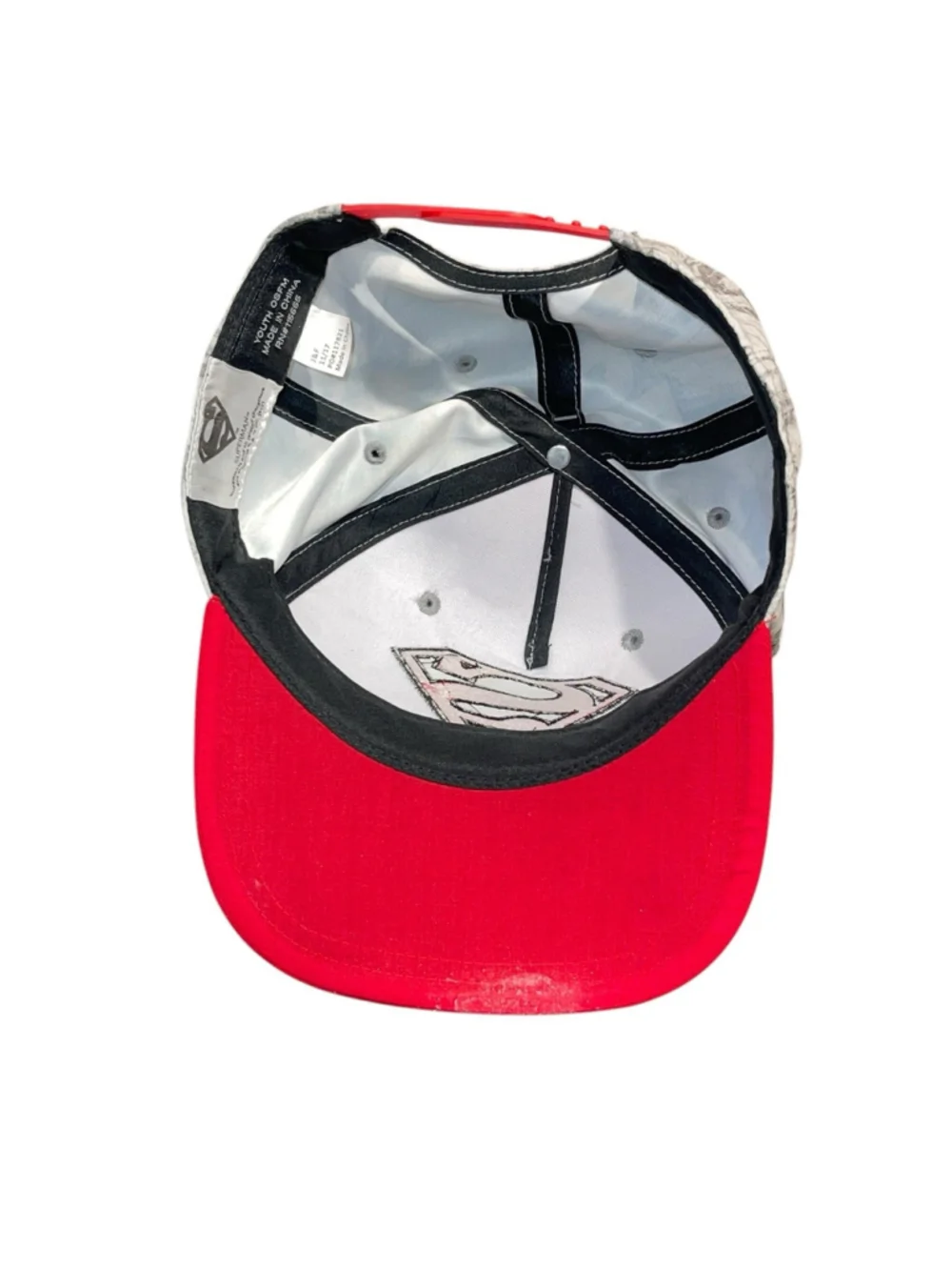 Superman Youth Hat Cap Adjustable Snapback Embordered Superman Patch NWT‎ READ